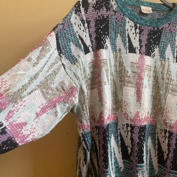 Vintage Italian Knit Pattern Sweater - Picture 6 of 9